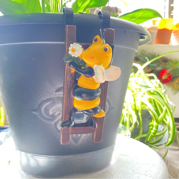 Plant pot hugger - Picture 7 of 12